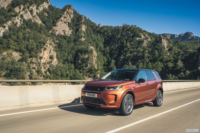 2020 Land Rover Discovery Sport D240 S R-Dynamic - фотография 8 из 16 2020 Land Rover Discovery Sport D240 S R-Dynamic - фотография 8 из 16