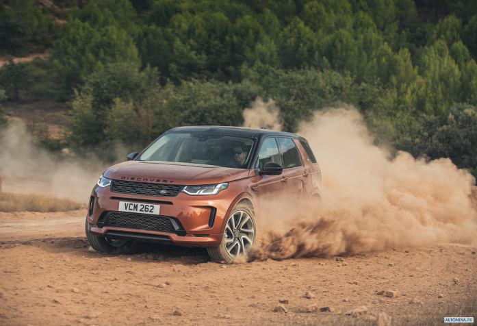 2020 Land Rover Discovery Sport D240 S R-Dynamic - фотография 9 из 16