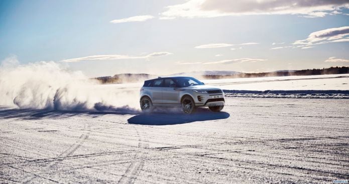 2020 Land Rover Range Rover Evoque - фотография 10 из 40