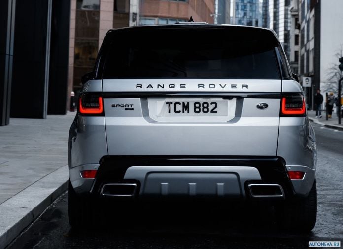 2020 Land Rover Range Rover Sport HST - фотография 32 из 52