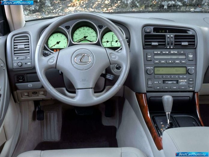 2004 Lexus Gs300 - фотография 9 из 11