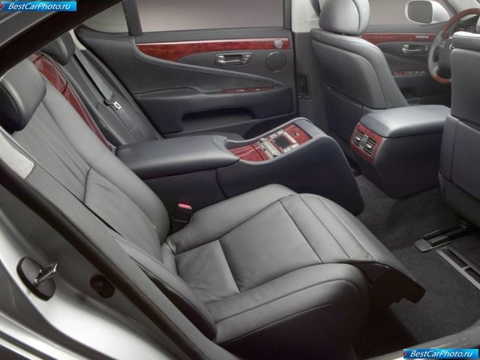 2007 Lexus Ls 460l - фотография 4 из 19