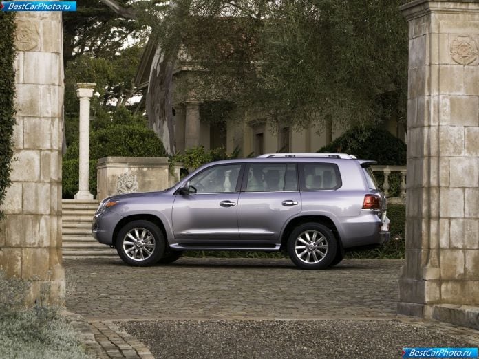 2008 Lexus Lx 570 - фотография 22 из 65 2008 Lexus Lx 570 - фотография 22 из 65