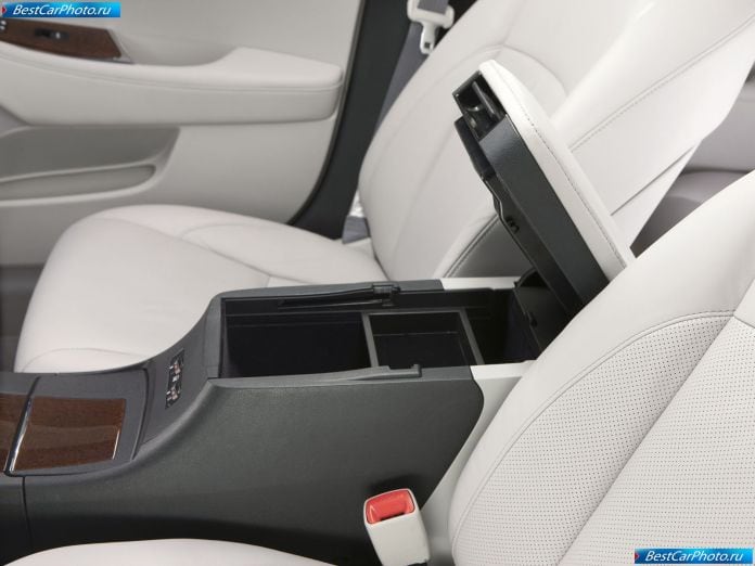 2010 Lexus Es 350 - фотография 19 из 30