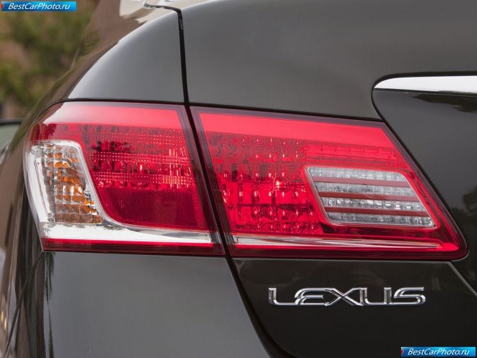 2010 Lexus Es 350 - фотография 21 из 30