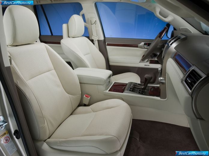 2010 Lexus Gx 460 - фотография 21 из 76 2010 Lexus Gx 460 - фотография 21 из 76