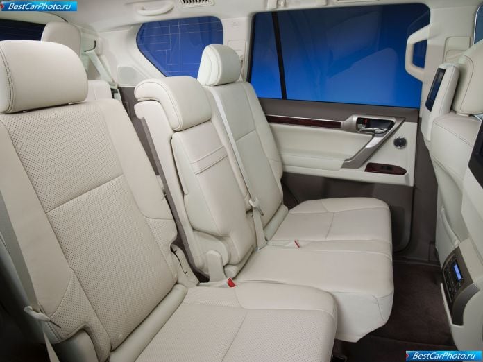 2010 Lexus Gx 460 - фотография 33 из 76 2010 Lexus Gx 460 - фотография 33 из 76