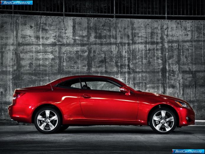 2010 Lexus Is Convertible - фотография 20 из 93