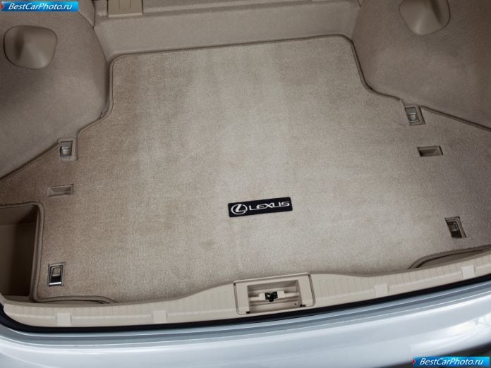 2010 Lexus Is Convertible - фотография 71 из 93