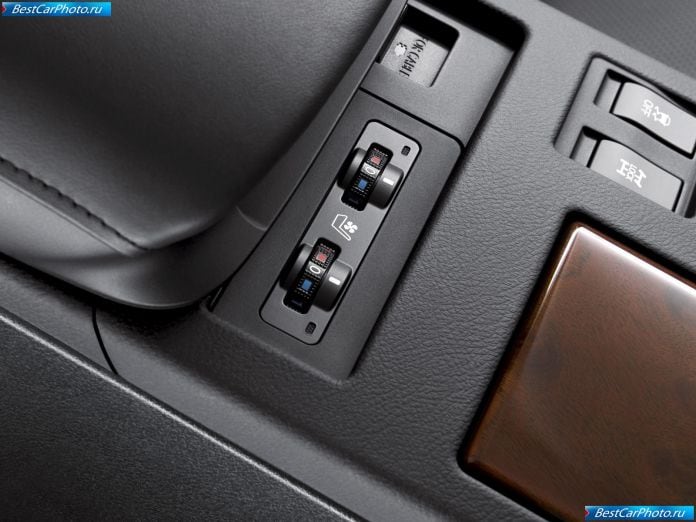 2010 Lexus Rx 350 - фотография 60 из 96
