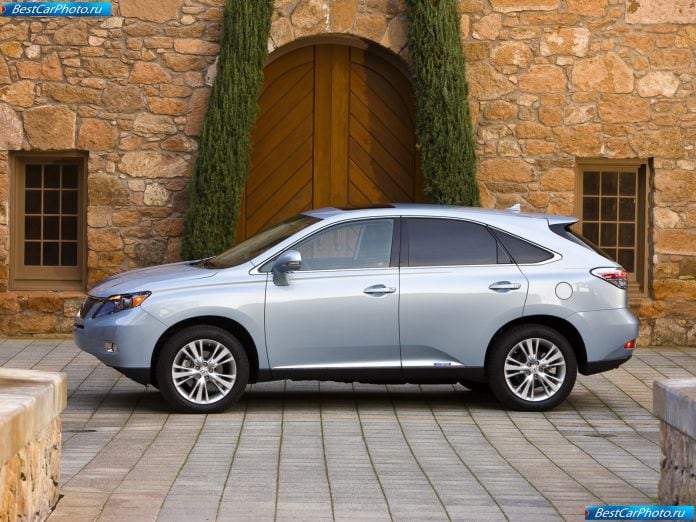 2010 Lexus Rx 450h - фотография 48 из 110 2010 Lexus Rx 450h - фотография 48 из 110