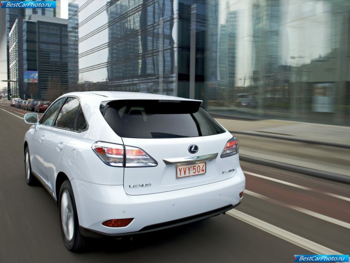 2010 Lexus Rx 450h - фотография 62 из 110
