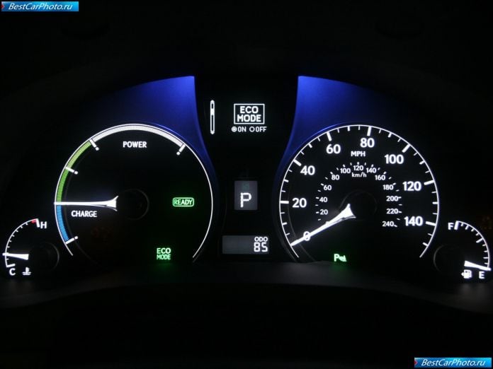 2010 Lexus Rx 450h - фотография 80 из 110 2010 Lexus Rx 450h - фотография 80 из 110
