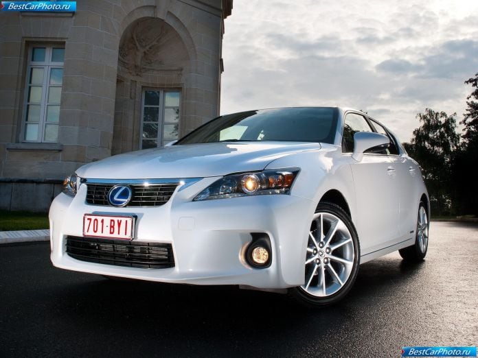 2011 Lexus Ct 200h - фотография 4 из 133