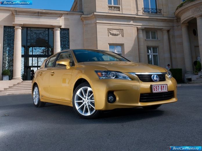 2011 Lexus Ct 200h - фотография 12 из 133