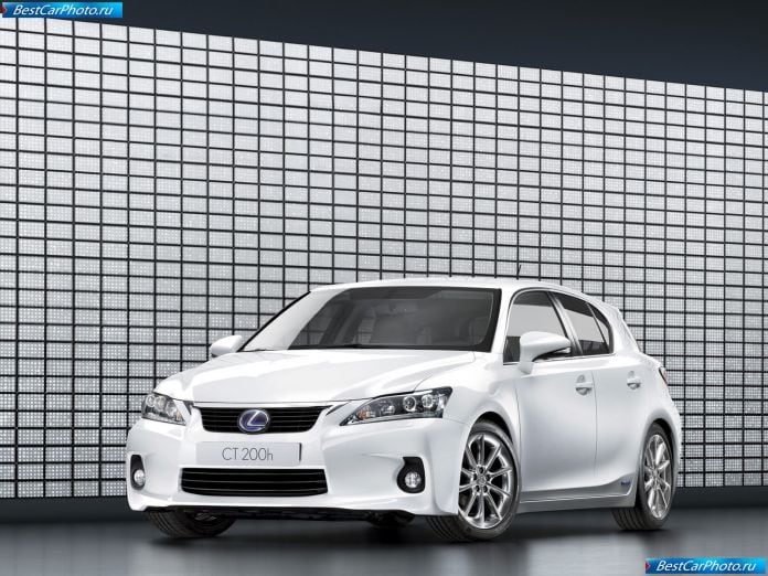 2011 Lexus Ct 200h - фотография 28 из 133 2011 Lexus Ct 200h - фотография 28 из 133