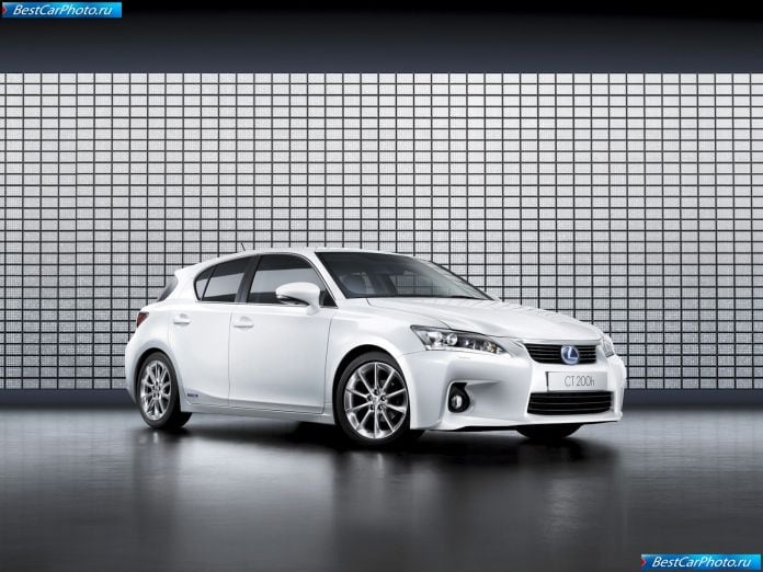 2011 Lexus Ct 200h - фотография 30 из 133 2011 Lexus Ct 200h - фотография 30 из 133