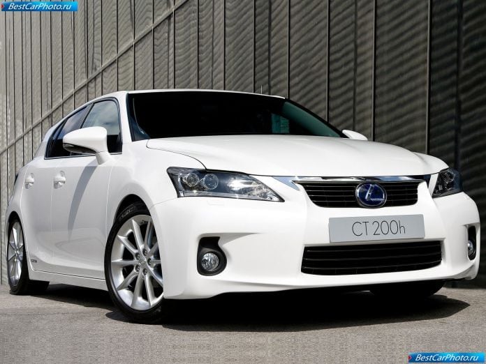 2011 Lexus Ct 200h - фотография 32 из 133 2011 Lexus Ct 200h - фотография 32 из 133