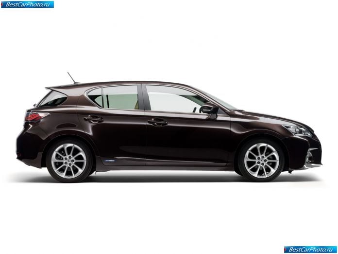 2011 Lexus Ct 200h - фотография 48 из 133