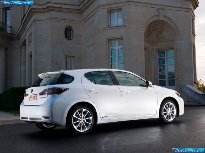 2011 Lexus Ct 200h - фотография 56 из 133 2011 Lexus Ct 200h - фотография 56 из 133