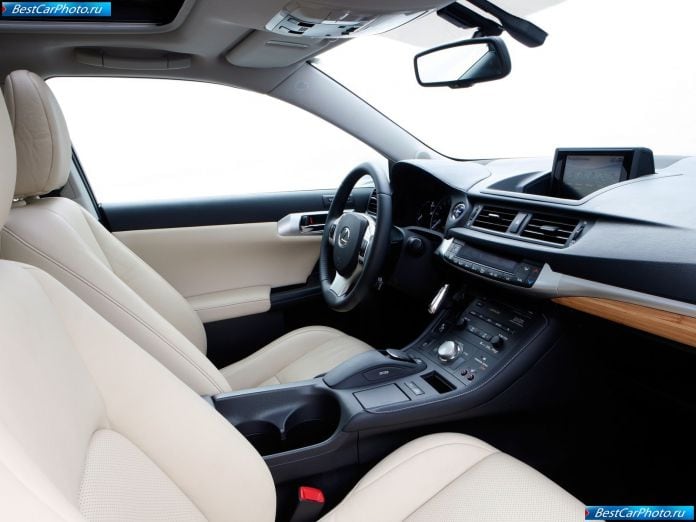 2011 Lexus Ct 200h - фотография 83 из 133 2011 Lexus Ct 200h - фотография 83 из 133