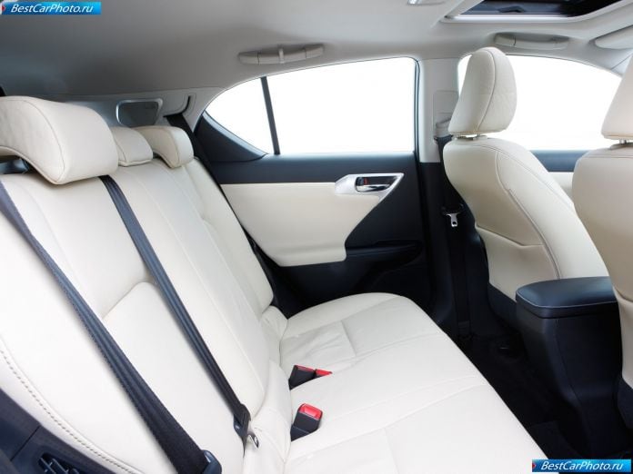2011 Lexus Ct 200h - фотография 90 из 133