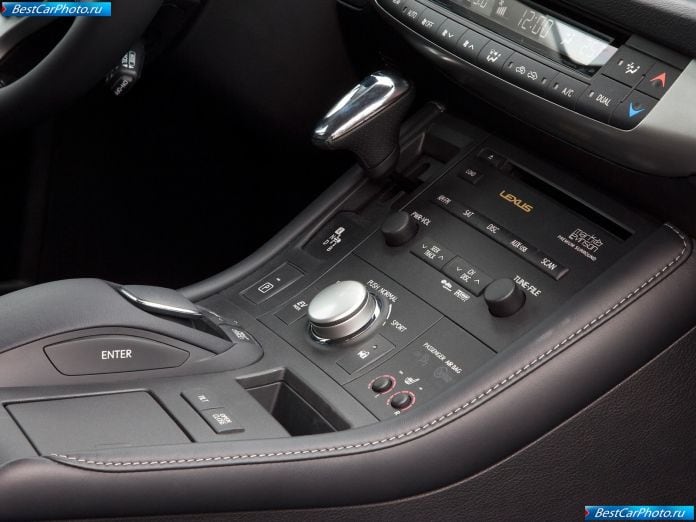 2011 Lexus Ct 200h - фотография 100 из 133 2011 Lexus Ct 200h - фотография 100 из 133