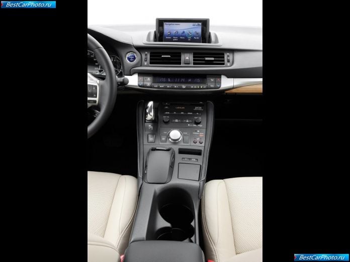 2011 Lexus Ct 200h - фотография 120 из 133 2011 Lexus Ct 200h - фотография 120 из 133