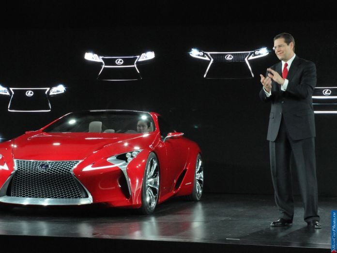 2012 Lexus LF-LC Concept - фотография 28 из 36