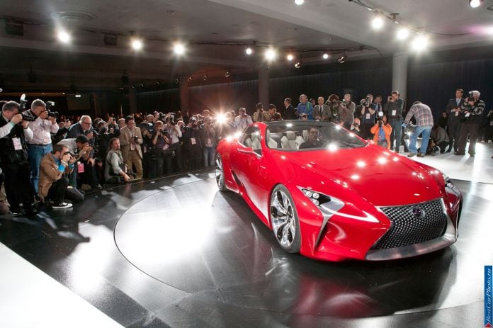 2012 Lexus LF-LC Concept - фотография 32 из 36