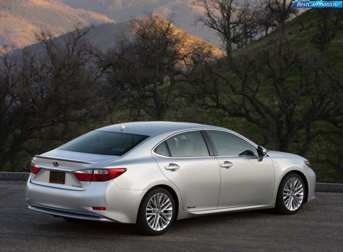 2013 Lexus ES300h - фотография 11 из 25 2013 Lexus ES300h - фотография 11 из 25