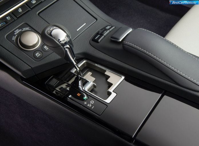 2013 Lexus ES300h - фотография 15 из 25 2013 Lexus ES300h - фотография 15 из 25