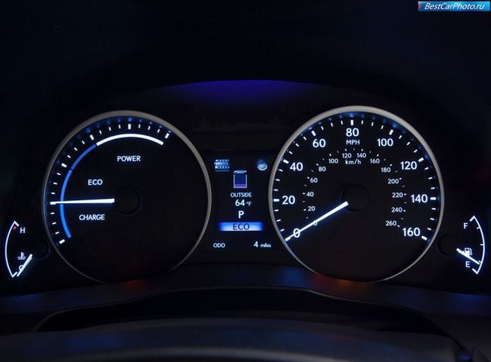 2013 Lexus ES300h - фотография 17 из 25 2013 Lexus ES300h - фотография 17 из 25