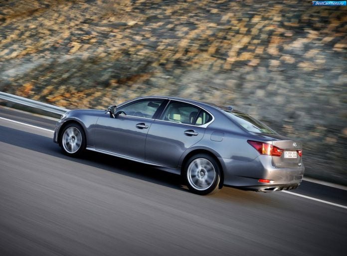 2013 Lexus GS 250 - фотография 22 из 34 2013 Lexus GS 250 - фотография 22 из 34