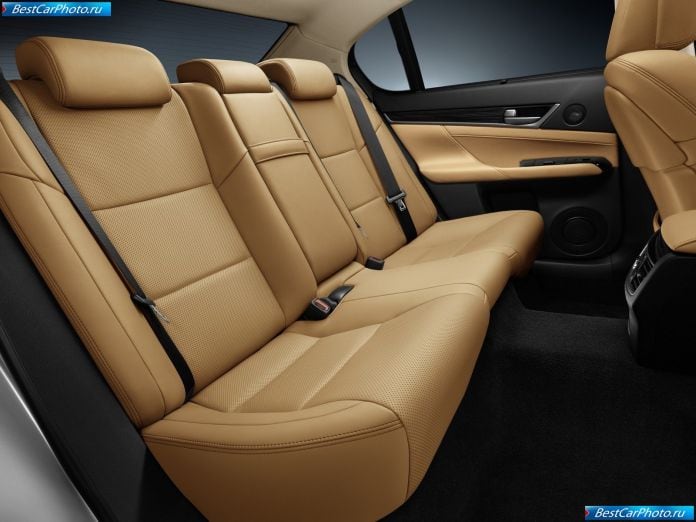 2013 Lexus Gs 350 - фотография 32 из 47 2013 Lexus Gs 350 - фотография 32 из 47