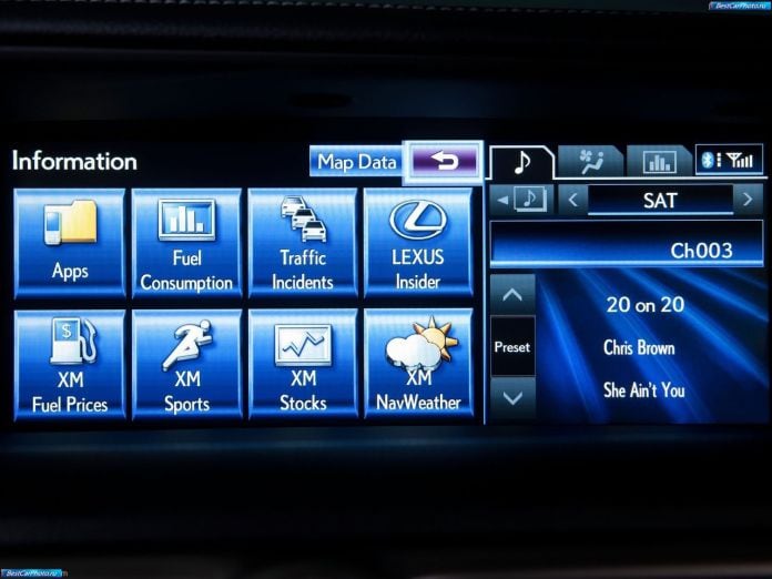2013 Lexus GS 450h - фотография 38 из 47