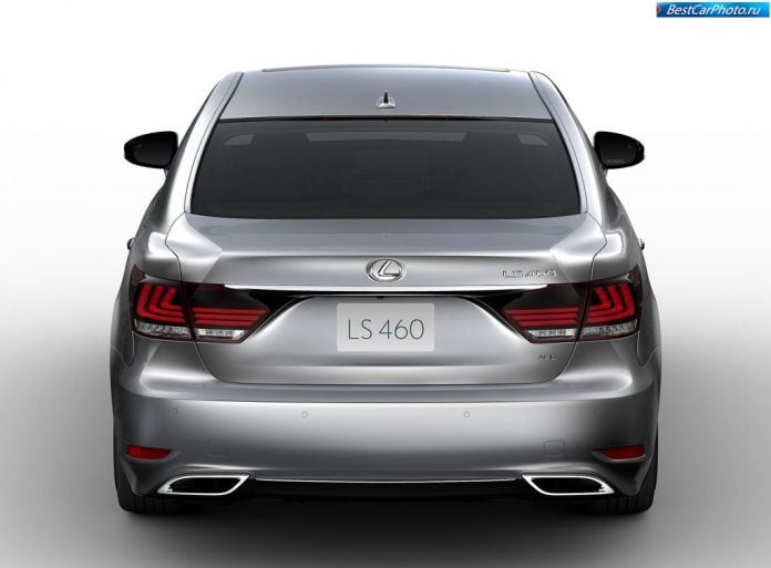 2013 Lexus LS460 - фотография 5 из 32