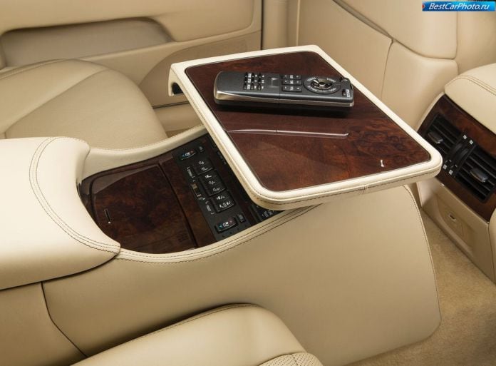 2013 Lexus LS460 - фотография 17 из 32 2013 Lexus LS460 - фотография 17 из 32