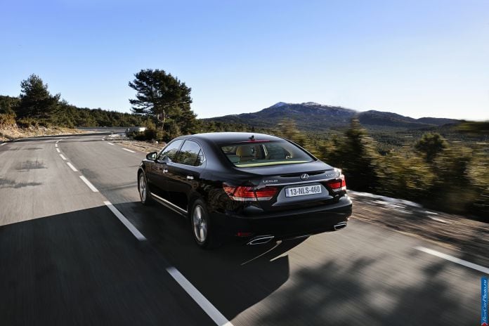 2013 Lexus LS 460 EU Version - фотография 5 из 32
