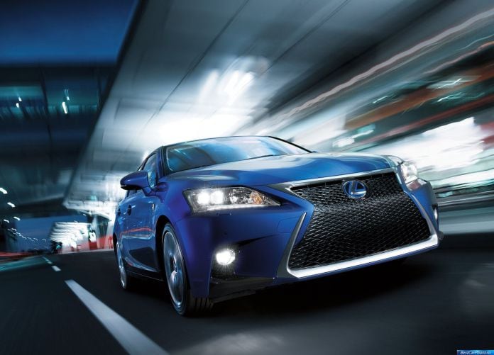 2014 Lexus CT 200h - фотография 4 из 17 2014 Lexus CT 200h - фотография 4 из 17