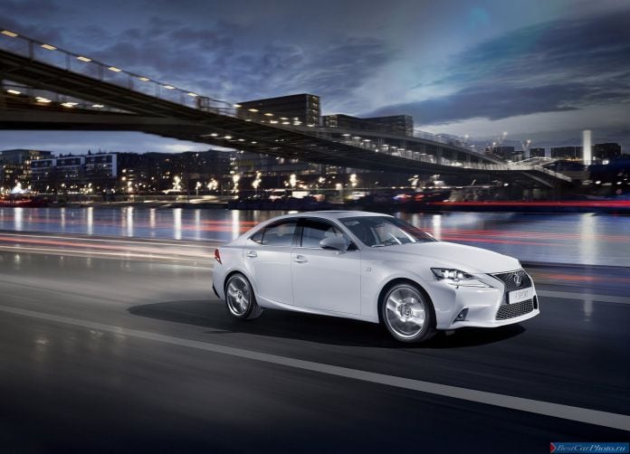 2014 Lexus IS - фотография 1 из 164