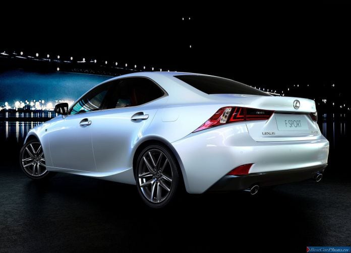 2014 Lexus IS - фотография 3 из 164
