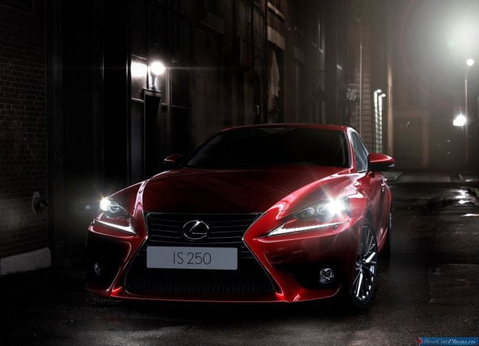 2014 Lexus IS - фотография 8 из 164