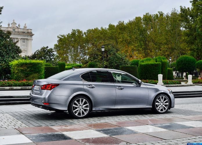 2014 Lexus GS 300h - фотография 3 из 46 2014 Lexus GS 300h - фотография 3 из 46