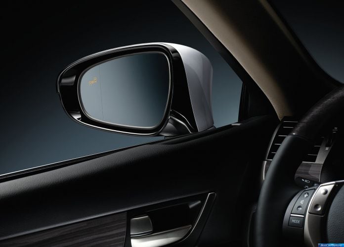 2014 Lexus GS 300h - фотография 35 из 46 2014 Lexus GS 300h - фотография 35 из 46