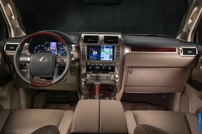 2014 Lexus GX 460 - фотография 22 из 26