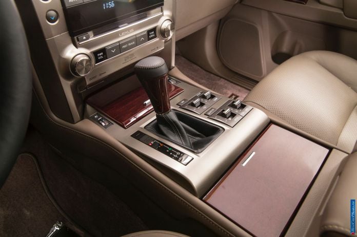 2014 Lexus GX 460 - фотография 23 из 26