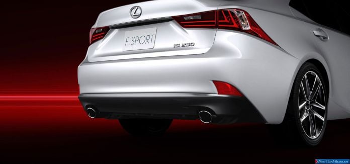2014 Lexus IS F-Sport - фотография 9 из 18