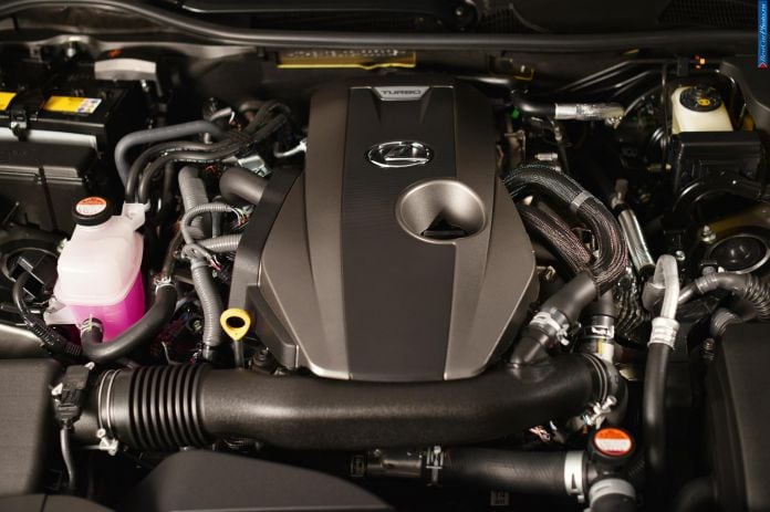 2015 Lexus GS 200t - фотография 11 из 15 2015 Lexus GS 200t - фотография 11 из 15