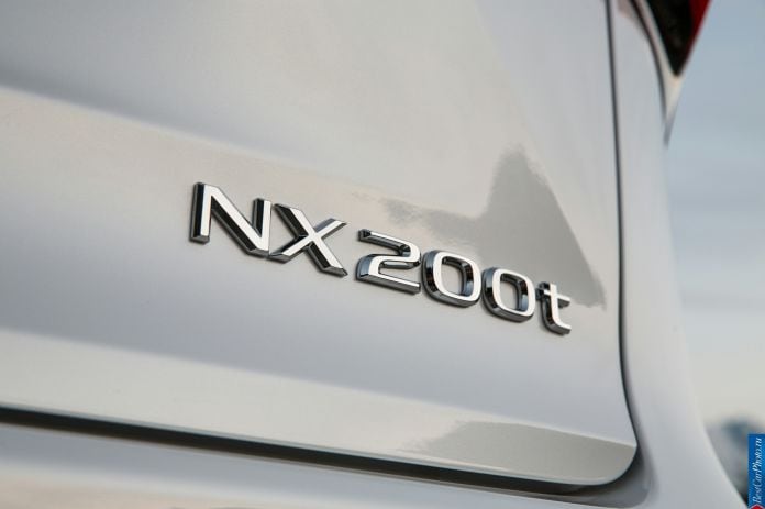 2015 Lexus NX 200t - фотография 13 из 21 2015 Lexus NX 200t - фотография 13 из 21